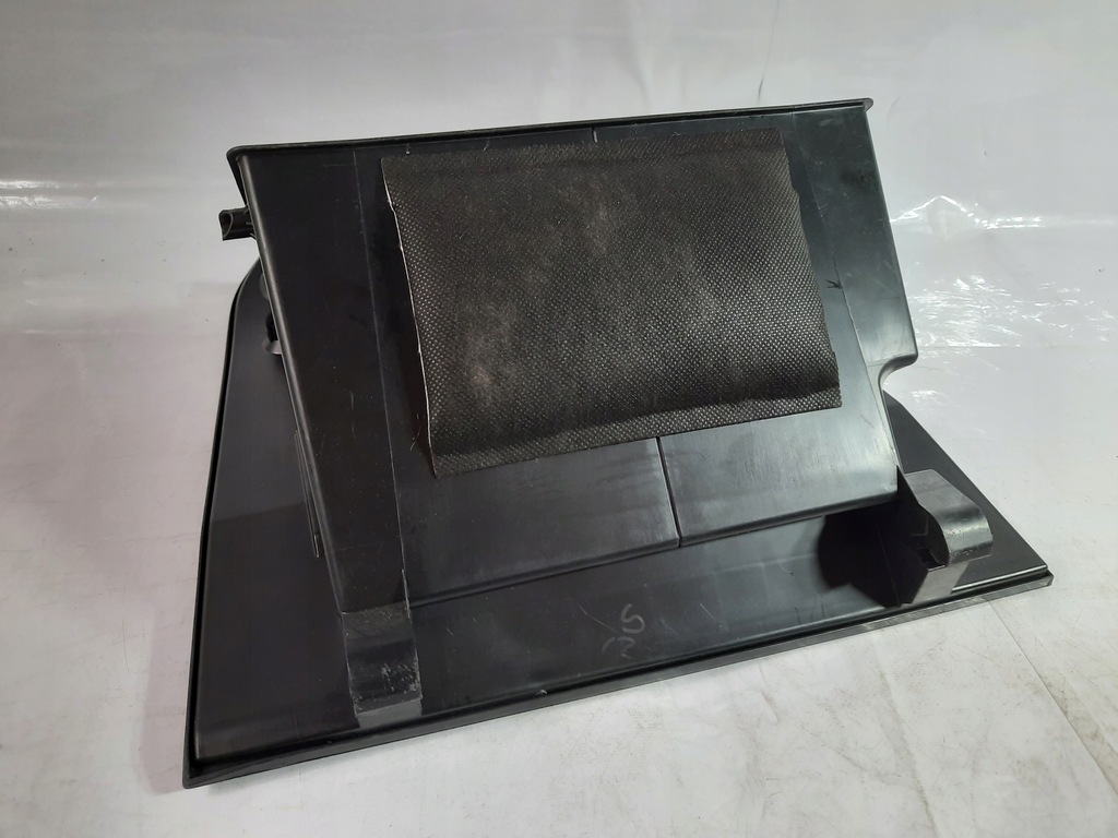 фото №6, Mazda cx3 15- бардачок пассажира db2h-64161 usa