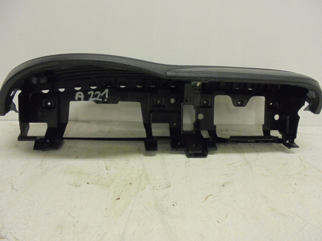 фото №1, Козырёк спидометра консоли mercedes a221 w221
