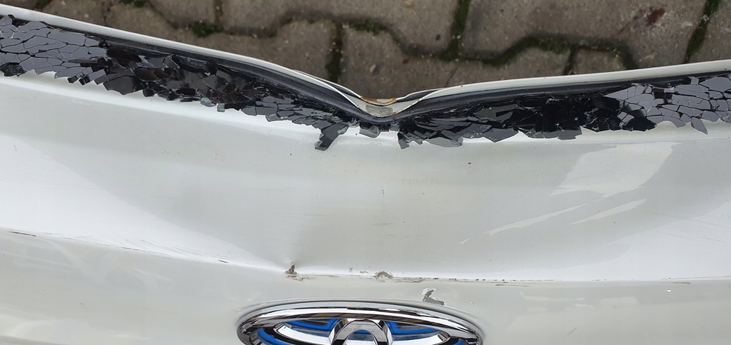 фото №2, Toyota corolla cross кришка багажника задня задня