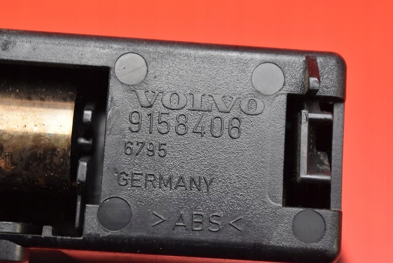 фото №16, Попільничка 9158408 volvo xc70 1 i 96-00