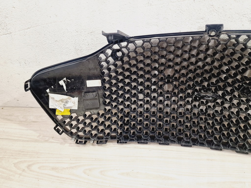 фото №11, Решітка радіатора aston martin dbs superleggera