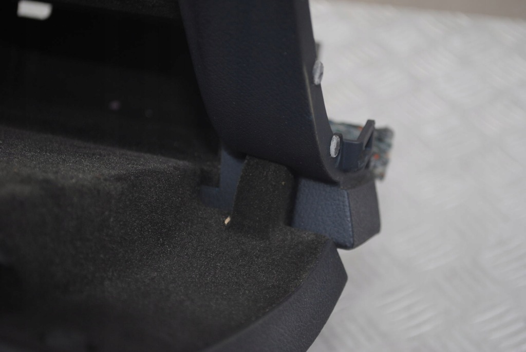 фото №9, Бардачок пасажира справний audi a6 c6 granatowy