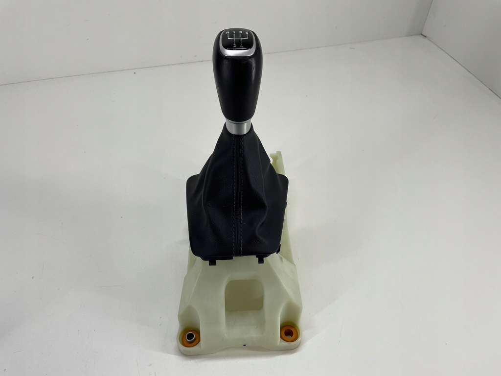 фото №6, Выборщик передач чехол ручка kia rio iv 1.0 t-gdi 2017- 43700-f9100 eu