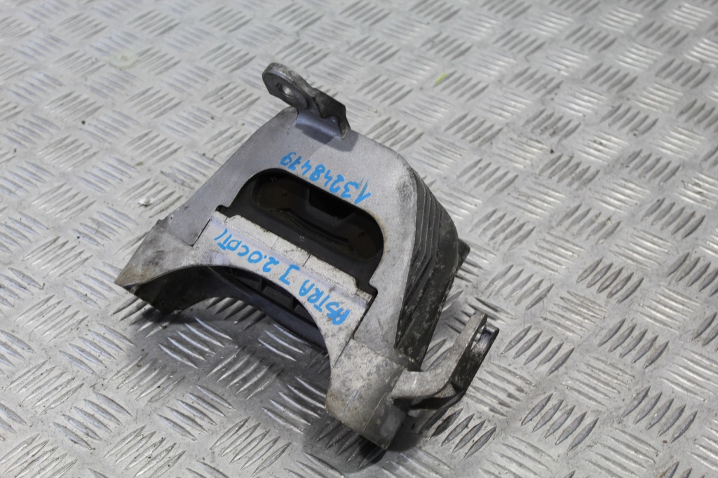 фото №1, Подушка двигателя astra j iv 13248479