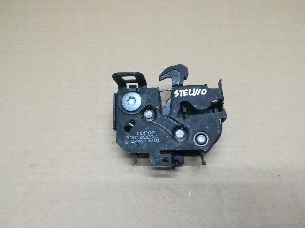 фото №3, Alfa romeo stelvio замок капот l/p комплект