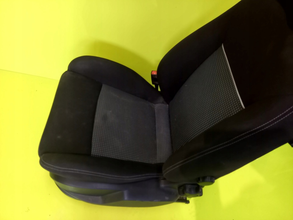 фото №4, Сиденье обшивка левый перед lp ford s-max mk1 11r