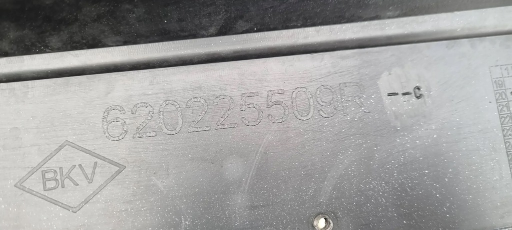 фото №13, Dacia sandero stepway iii 2020- бампер перед оригинал b007