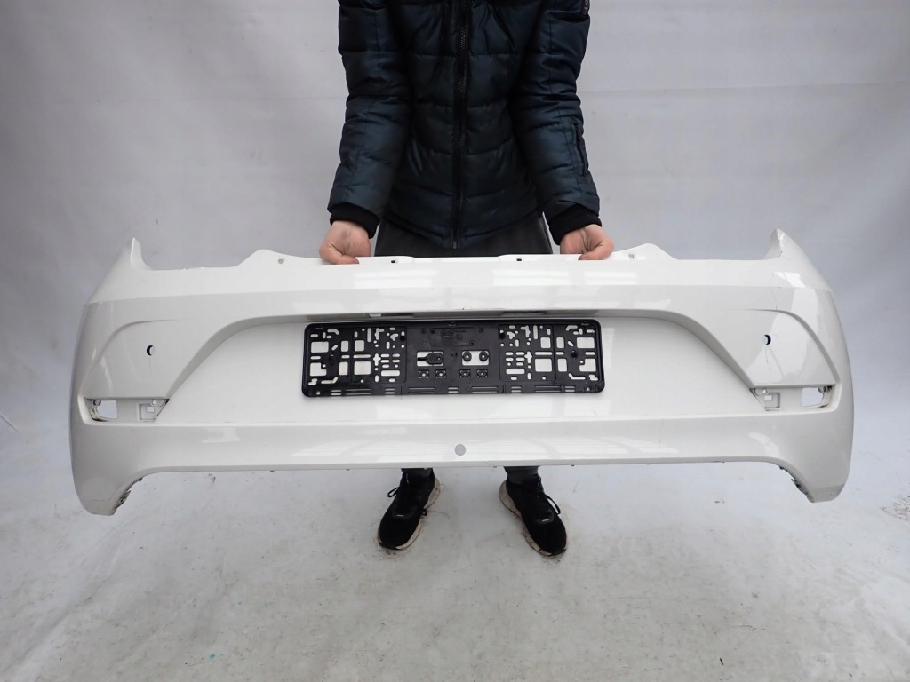 фото №1, Vw up lift 16-23 бампер задня задній pdc