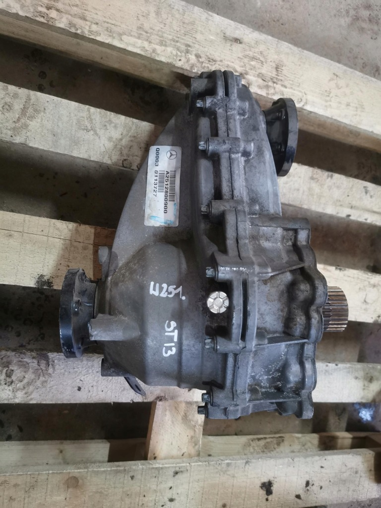 фото №1, Mercedes r klasa w251 2008 r. редуктор коробки a2512800900
