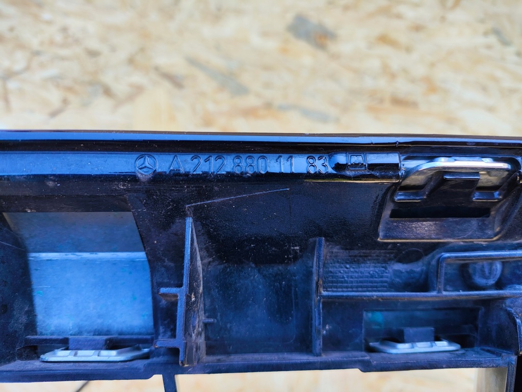 фото №3, Mercedes e-klasa w212 09-12 решётка радиатора решётка радиатора решётка радиатора pod радар