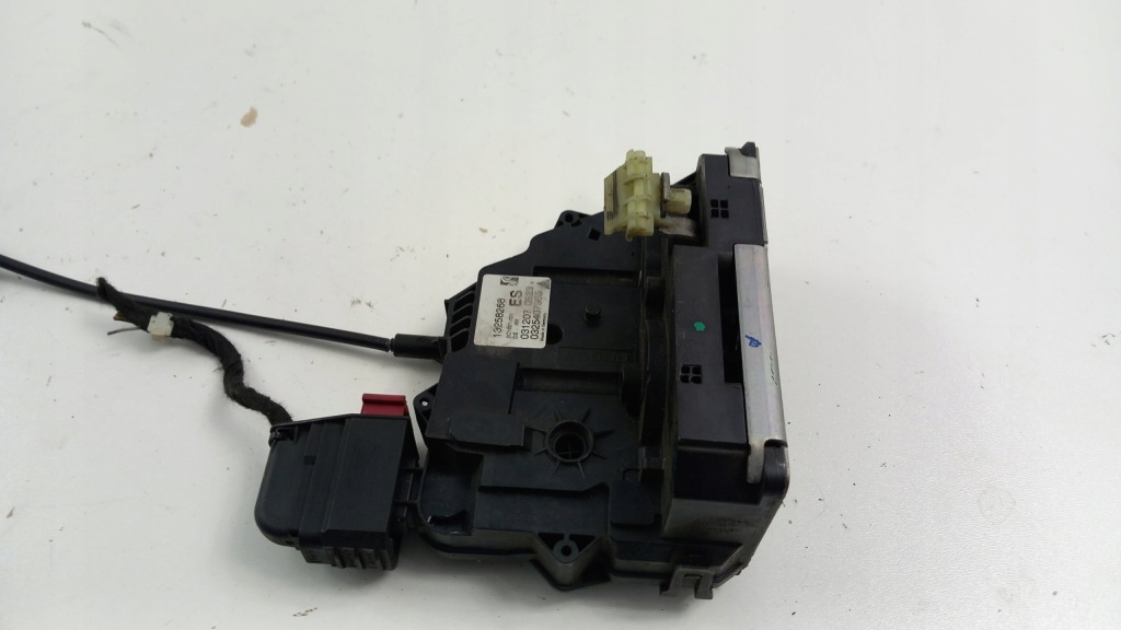 фото №4, Opel corsa d замок дверь задняя правый 6 pin