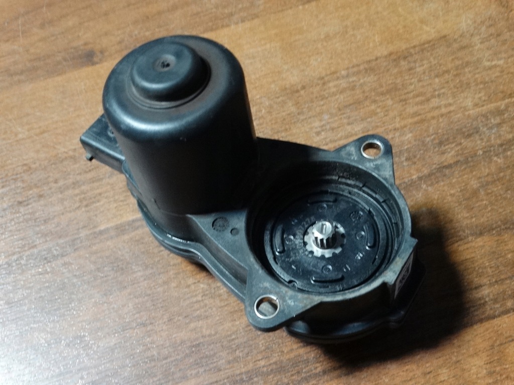 фото №7, Моторчик гальма ручного porsche macan 95b615406j