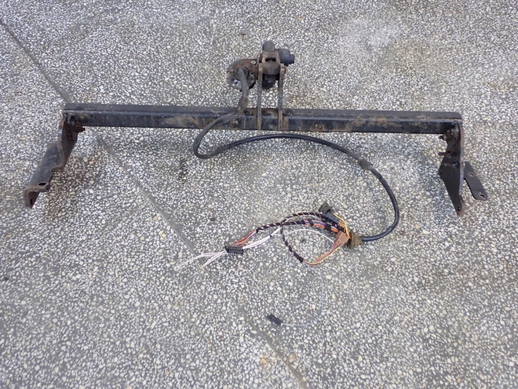 Фаркоп  буксировочный шар разъём жгут nissan qashqai i j10 Киев