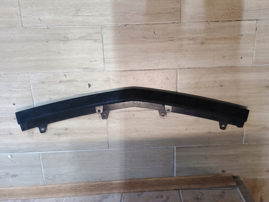 фото №1, Спойлер молдинг бампера mercedes c w204 c63 amg