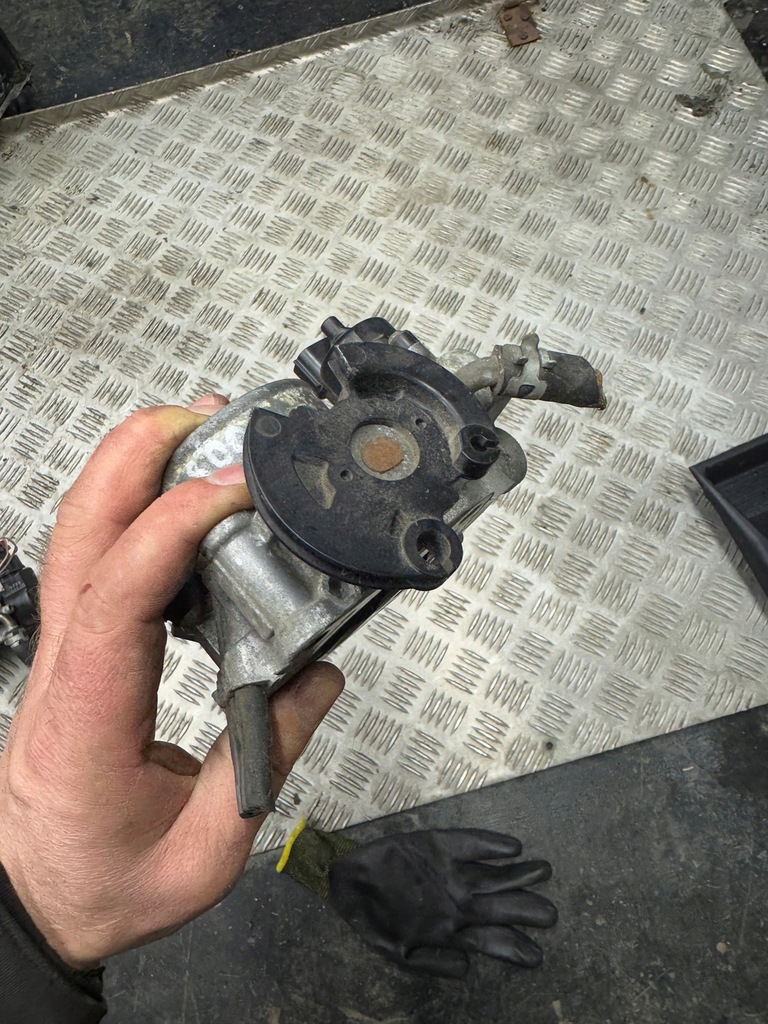 фото №6, Дроссельная заслонка mitsubishi pajero pinin space star ec50-357 1.8 99-04