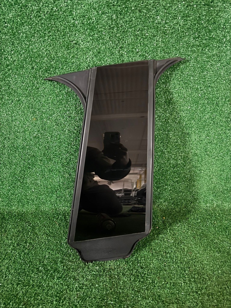 фото №1, Обшивка стойка b mercedes benz eqs левая сторона