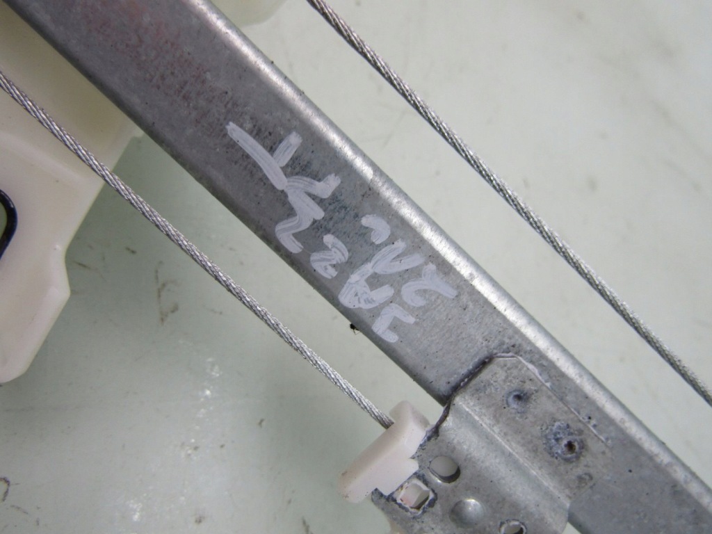 фото №8, Jazz v 21r подъемник стекло правый задний задняя задний