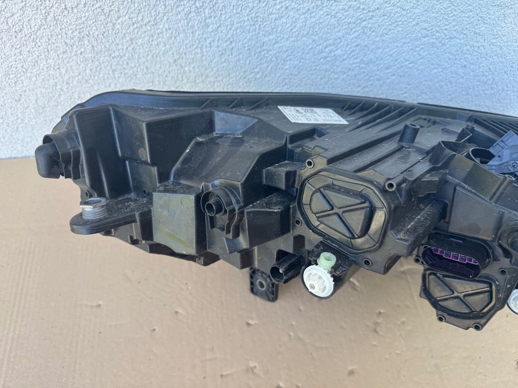 фото №9, Skoda enyaq 5lb full led - лампа левая левый перед передняя 5lb941015a