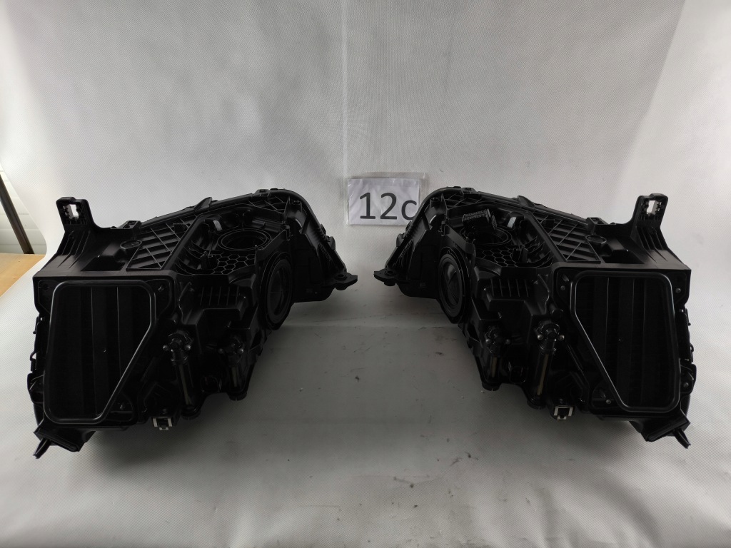 Audi q3 83a full led лівий правий фара 83a941033 83a941034 в Україні