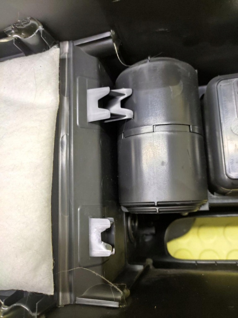 фото №12, Honda civic viii ufo підлокітник