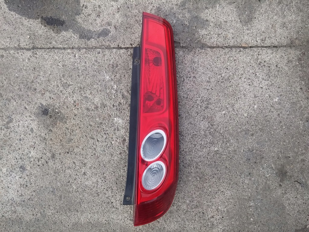 фото №1, Ford fiesta mk6 fl lift 06- лампа правая задняя задняя