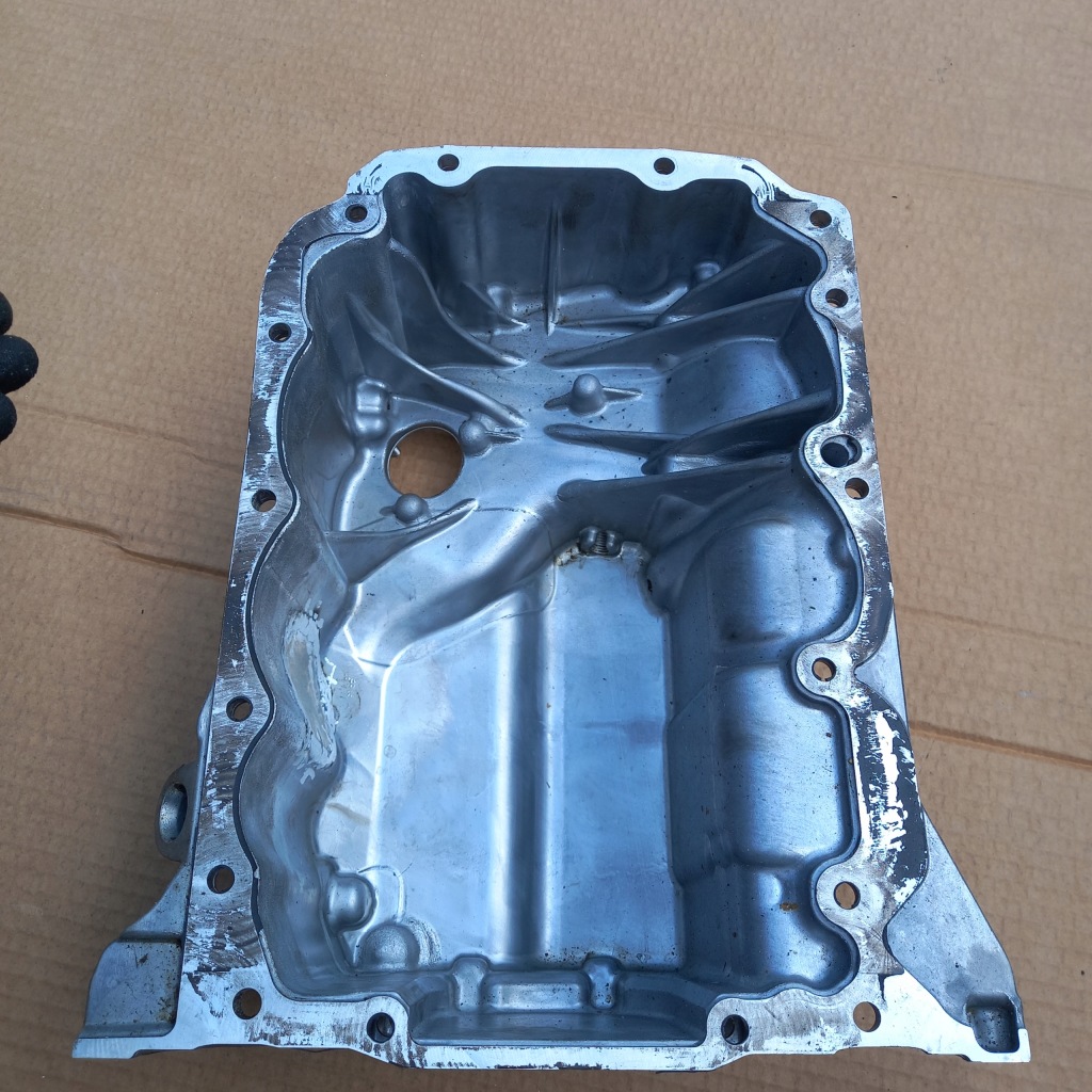 Поддон масляная поддон bmw x2 f39 f45 mini f54 f60 8611689 b36 b38 8611689 Недорого