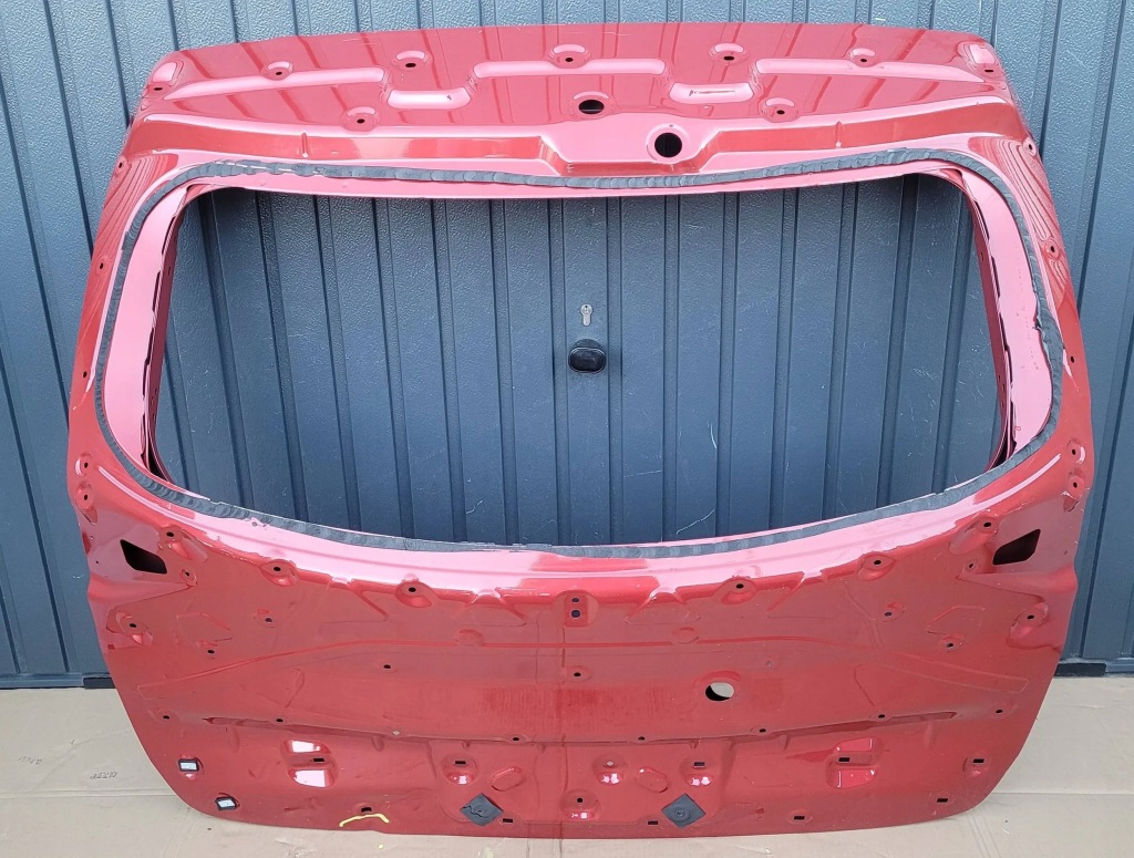 фото №1, Kia sportage v 5 21+ кришка багажника кришка багажника задня задня fv