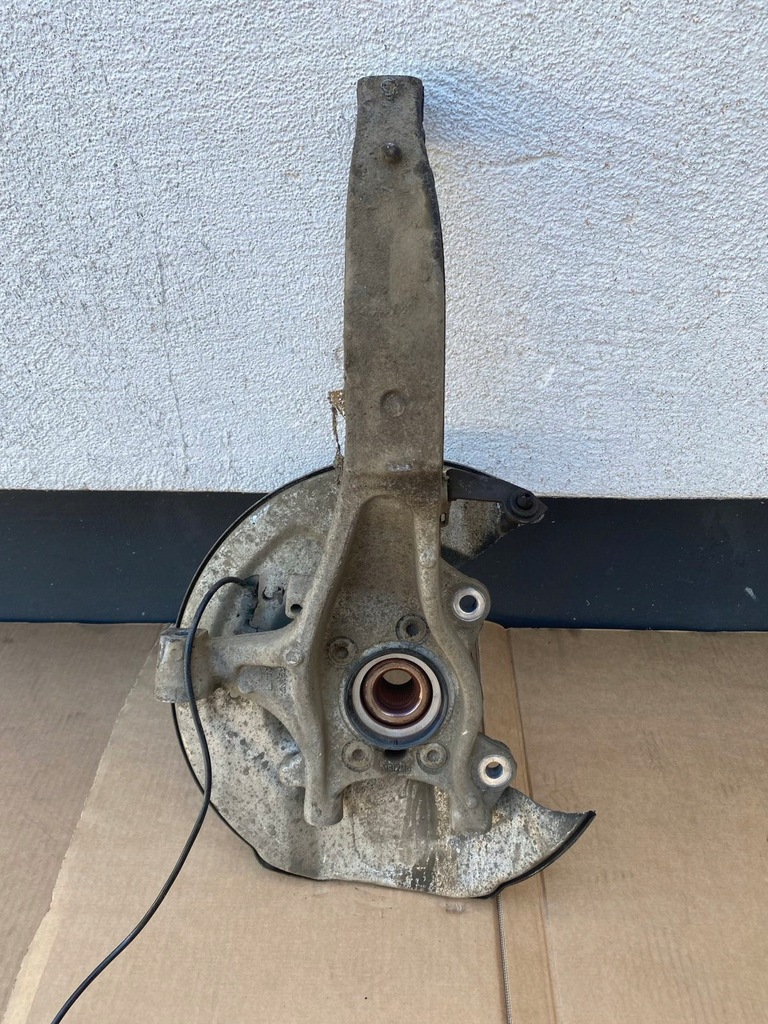 фото №1, Volvo xc60 ii xc90 ii поворотний кулак лівий перед ступиця 31476878