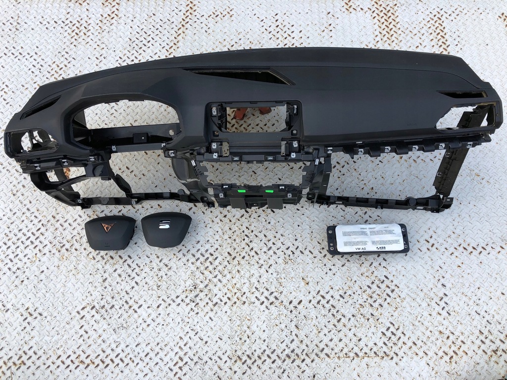 фото №6, Seat tarraco приборная панель приборная панель консоль подушки безопасности ремни