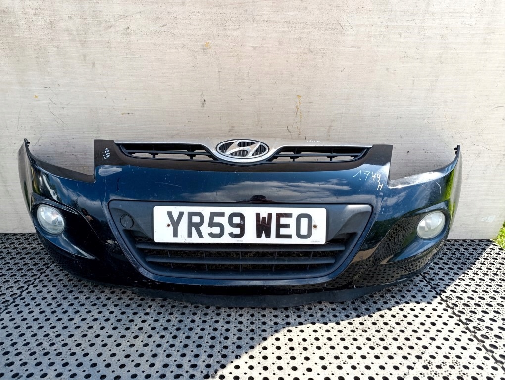 Купити Hyundai i20 1 hb бампер передні  протитуманна фара fr