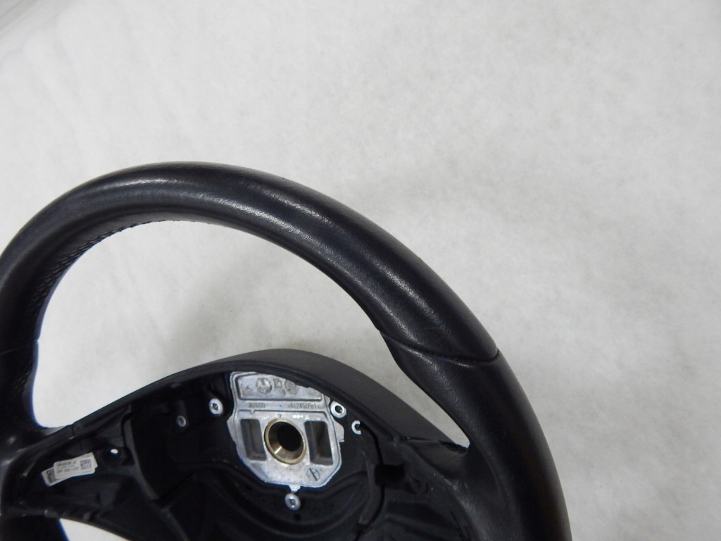 фото №12, Mercedes c-klasa w205 glc x253 gle w166 - воздуховод кожа pod лепестки переключения oryg