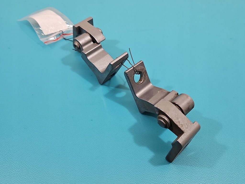 фото №1, Петля двері задня правий audi a8 d4 4h