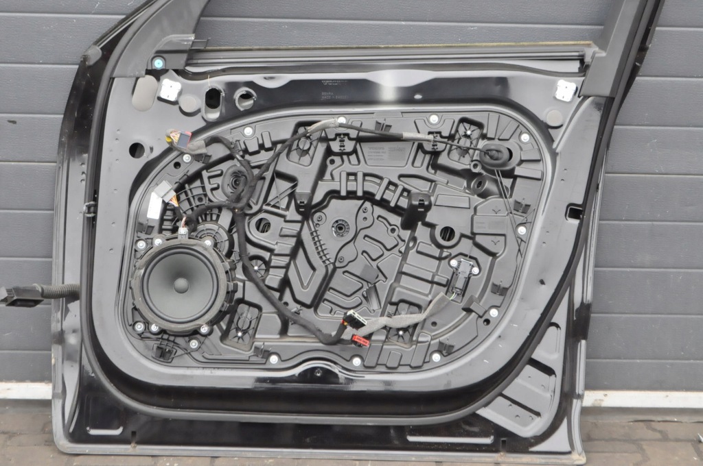 фото №8, Volvo xc60 ii 18-24 дверь правый перед правое передние 717