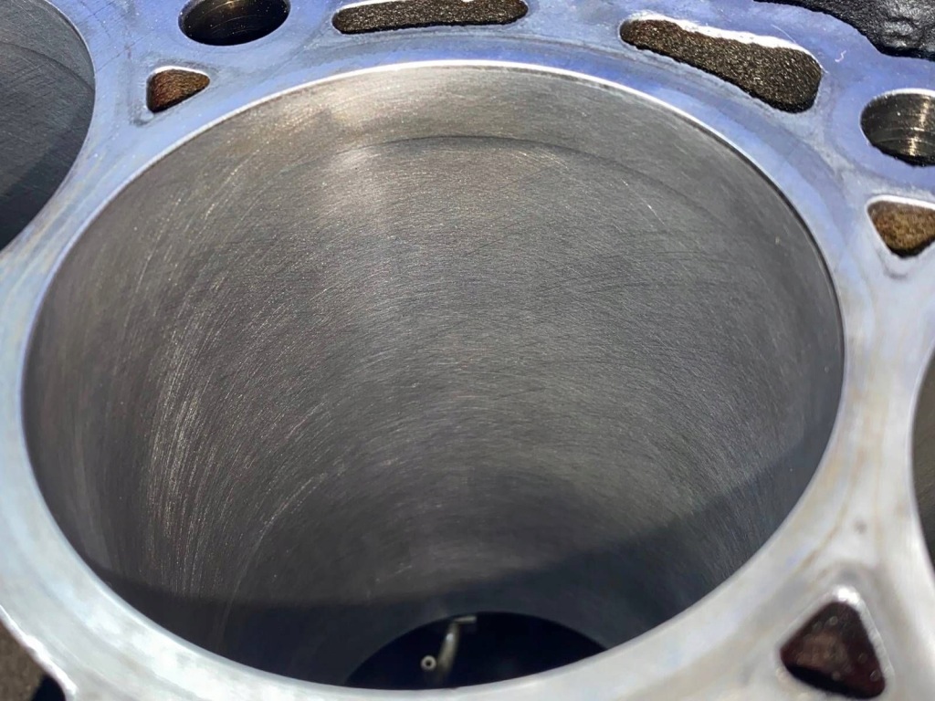 фото №5, Блок двигуна audi a3 s3 8p 03l021cj 2.0 tdi cfg