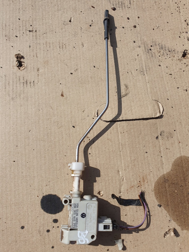 фото №8, Молдинг dekor панель приладів накладка volkswagen passat b6 08r 1.8 tsi lc9x