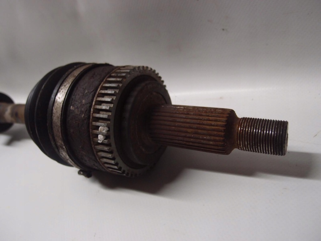 фото №2, Приводной вал левая hyundai ix35 2.0 rdi 11r