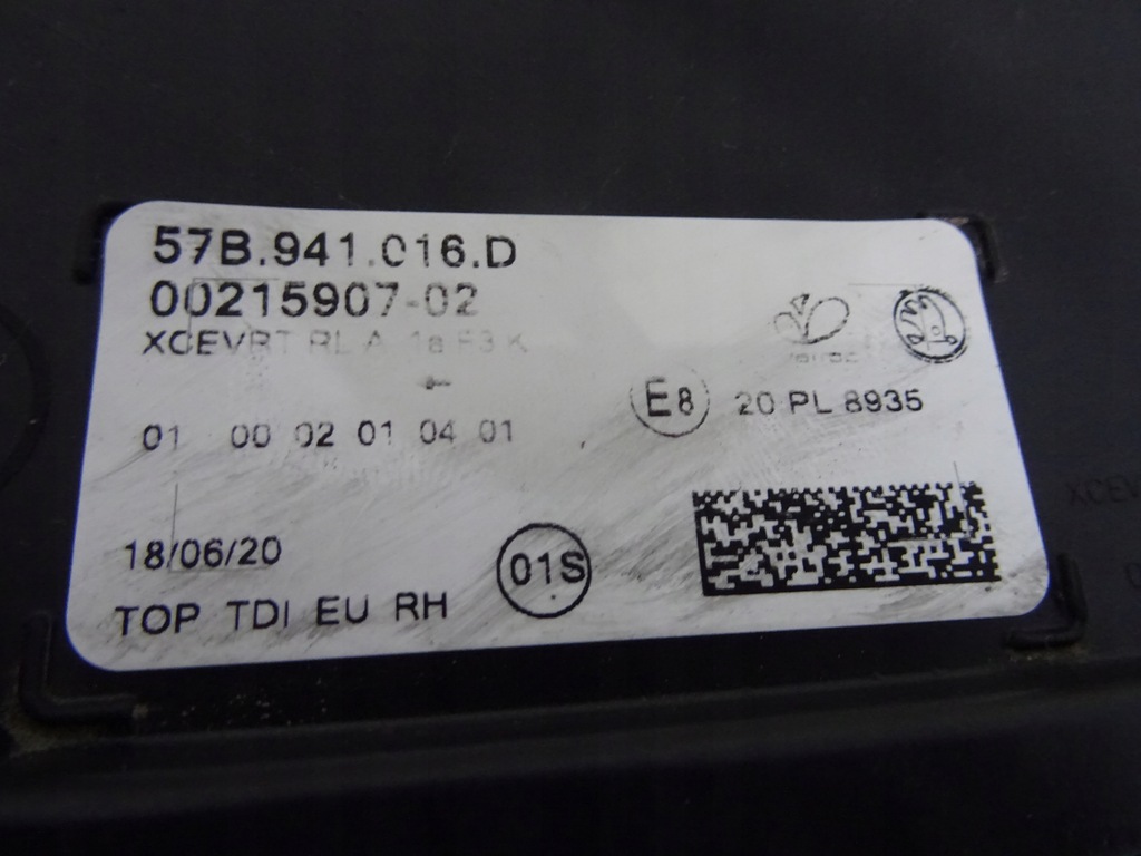 фото №14, Лампа права перед skoda karoq full led 57b941016d