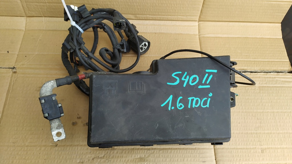 фото №1, Volvo s40 ii v50 1.6 d коробка предохранителей