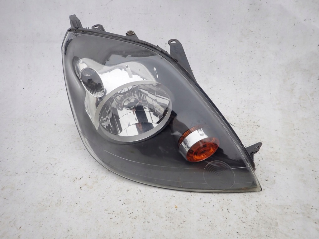 фото №1, Ford fiesta vi 6 mk6 lift 05-08 лампа перед правая