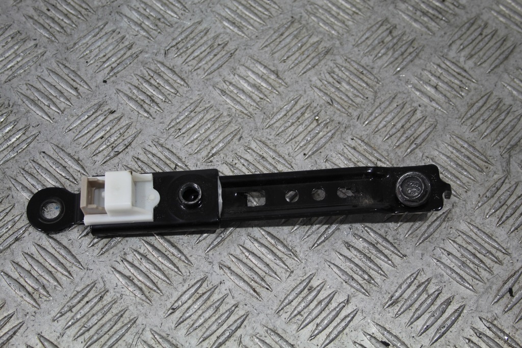 фото №1, Регулировка ремней левая kia sorento ii 2 lift