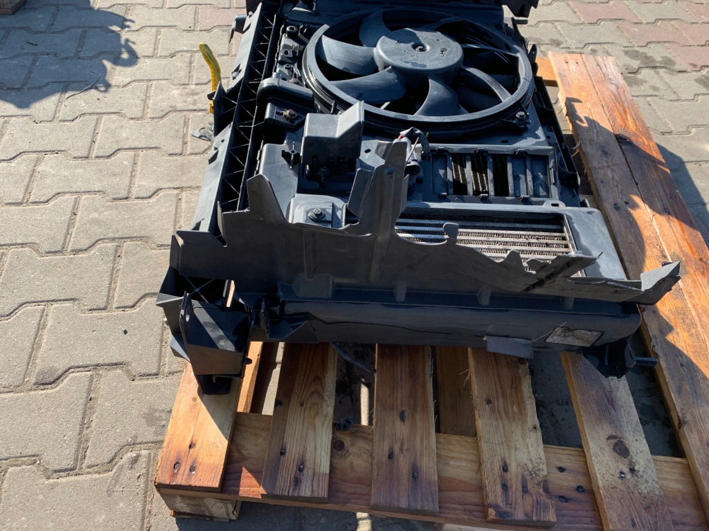 фото №16, Peugeot partner ii lift iii 15r pas передній радіатор вентилятор комплект