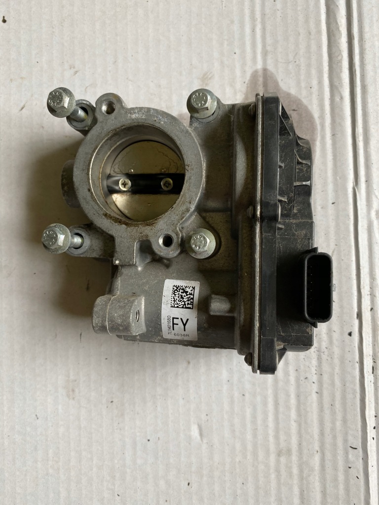 фото №1, Дросельна заслінка 0.9 turbo micra k14