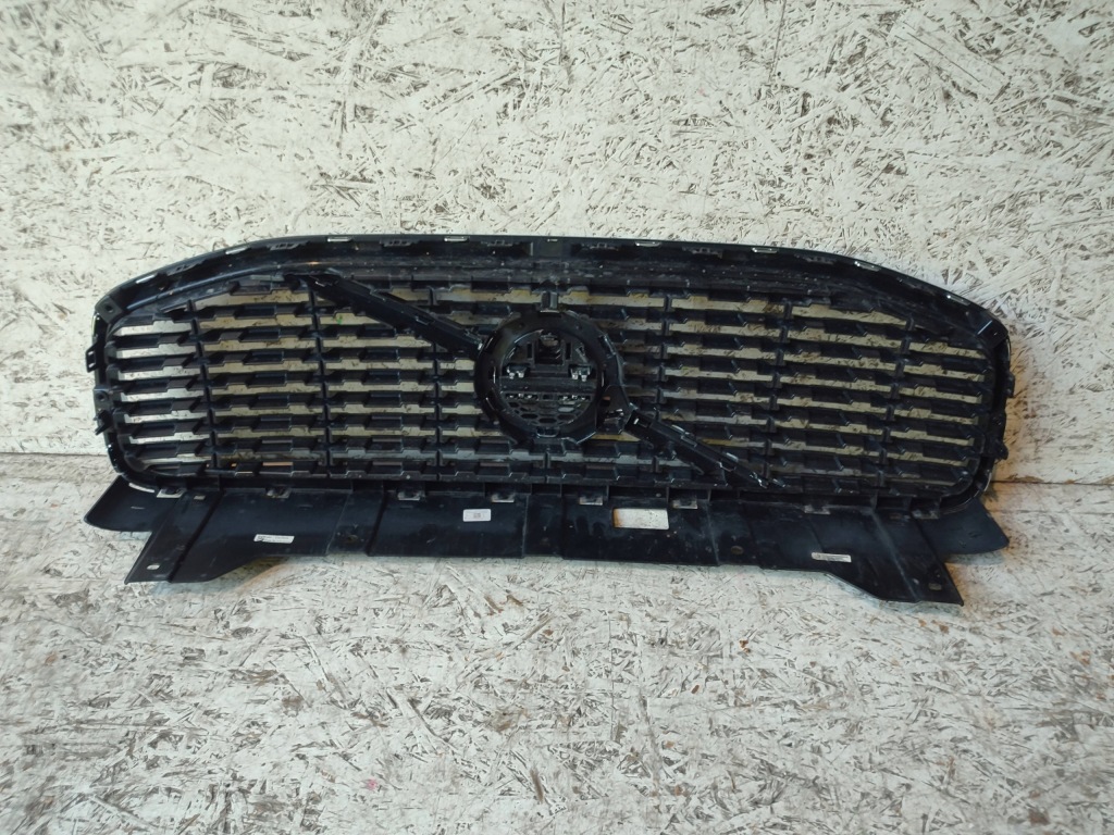 фото №9, Volvo xc60 ii 2 r-design решітка радіатора радіатора решітка радіатора