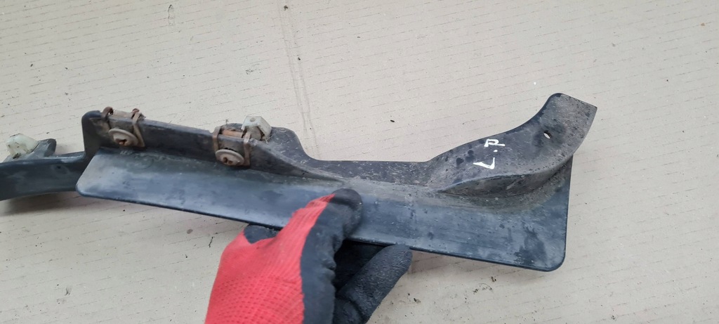 фото №7, Q5 8r спойлер подкрылок левый перед брызговик 8r0853887a