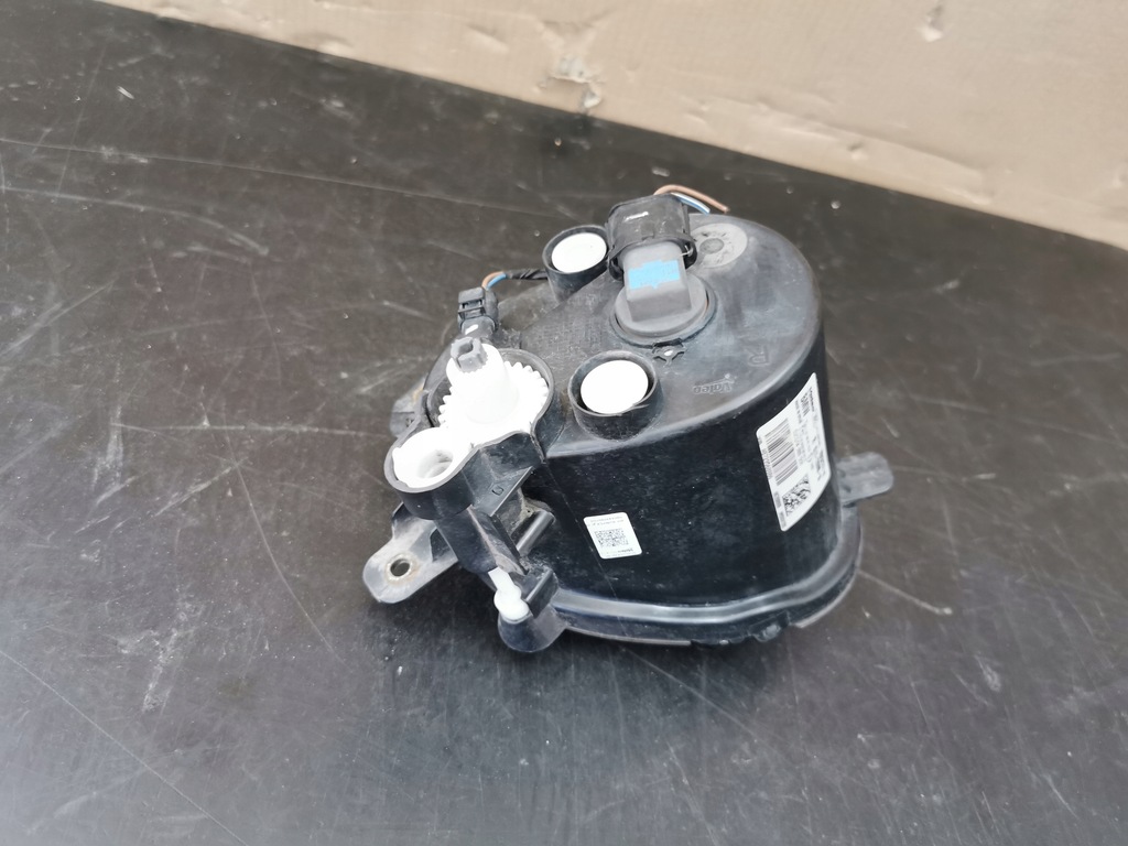 фото №3, Протитуманна фара правий bmw i3