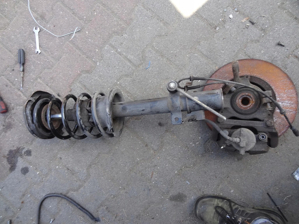 фото №5, Mcperson амортизатор пружина правый перед renault scenic i rx4