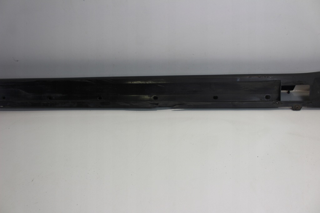 фото №5, Молдинг порог правая порог porsche panamera 970