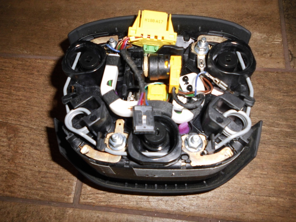 фото №5, Audi q7 4m1 консоль pod head up + 2 x подушка безопасности