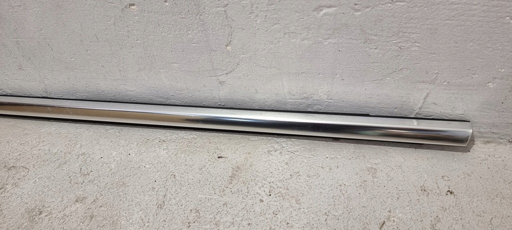 фото №12, Молдинг уплотнитель дверь левый перед bmw x7 g07