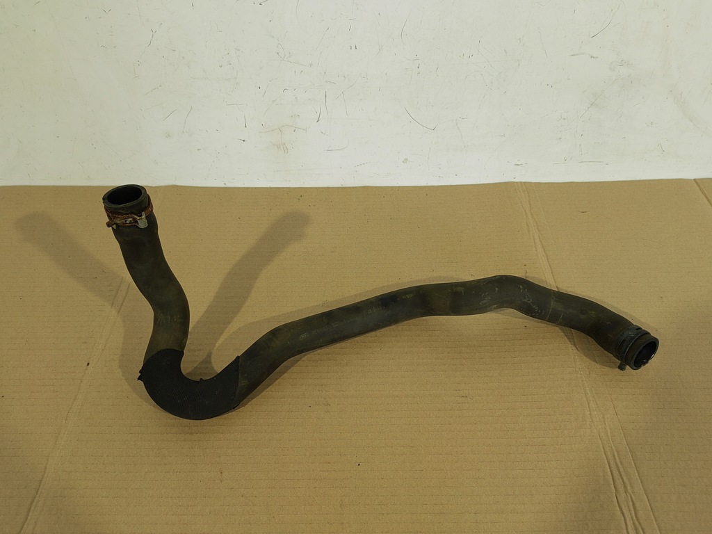 фото №1, Dacia duster 1.6 16v wąż шланг wody